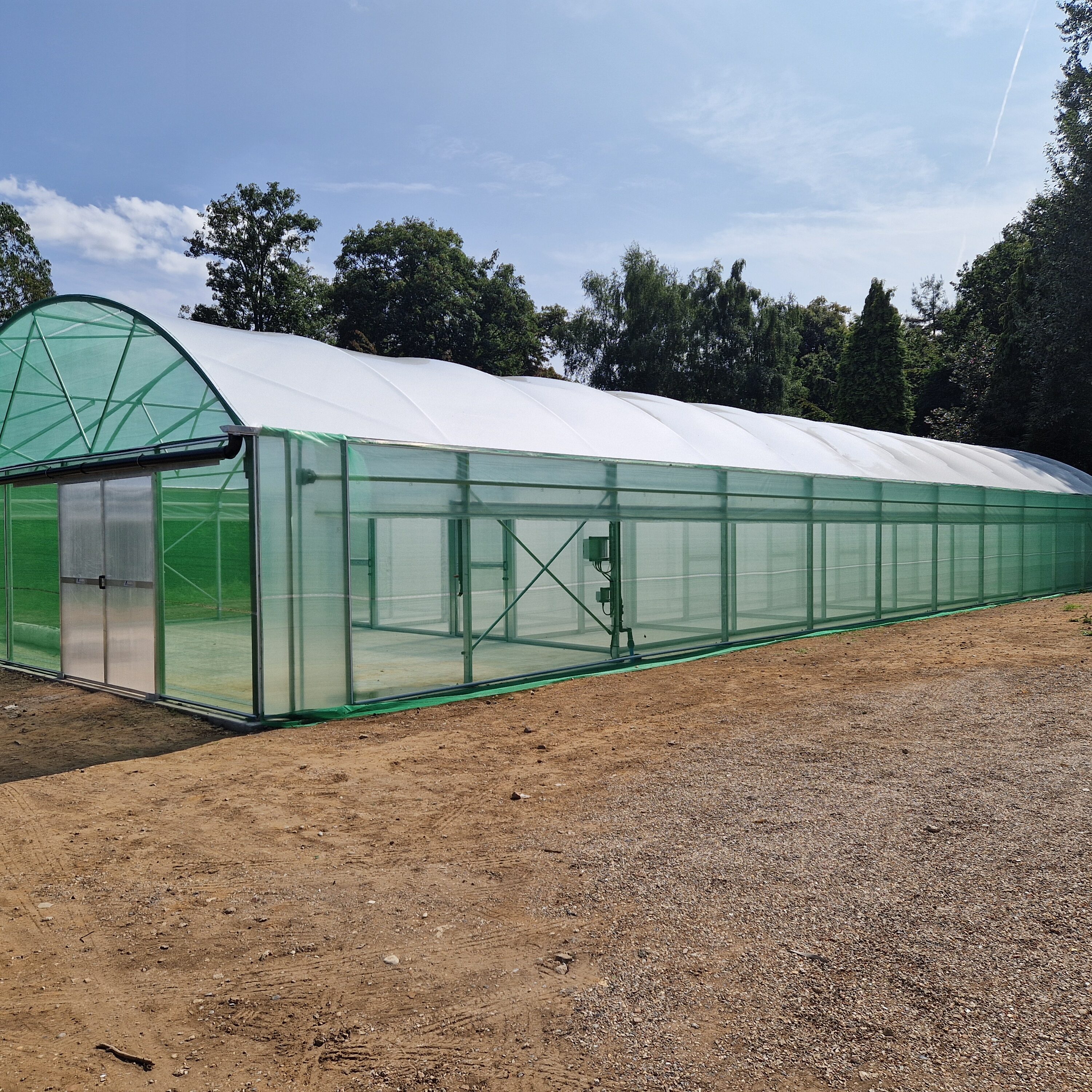 University of Reading Insect Tunnel – Multi-Pod Polytunnel Greenhouse 2